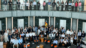 Diversity Accelerator participants and Discover employees.